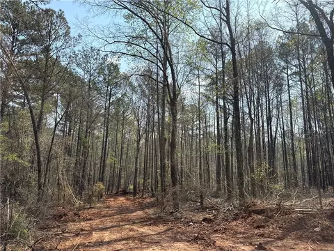 0 Heard Rd, Camp Hill, AL 36850