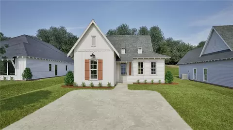 73 Summer St, Opelika, AL 36804