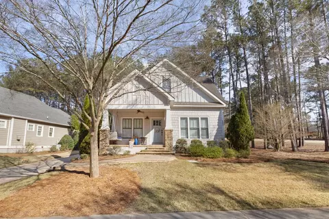 2901 Lone Eagle Ln, Opelika, AL 36801