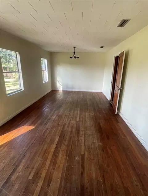 Living - 920 Fortner St, Dothan, AL 36301 photo 1 of 3