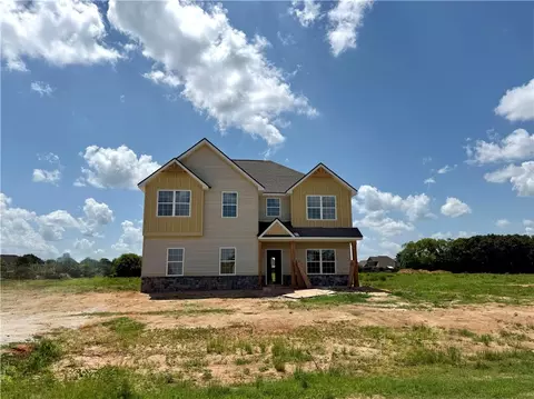 47 Heartland Blvd, Fort Mitchell, AL 36856