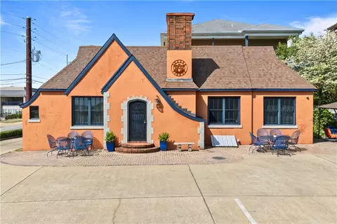 428 W Magnolia Ave, Auburn, AL 36832
