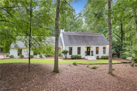 2521 Middle Brook Ln, Auburn, AL 36832