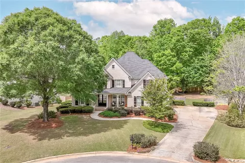 1692 Waldrop Ct, Auburn, AL 36830