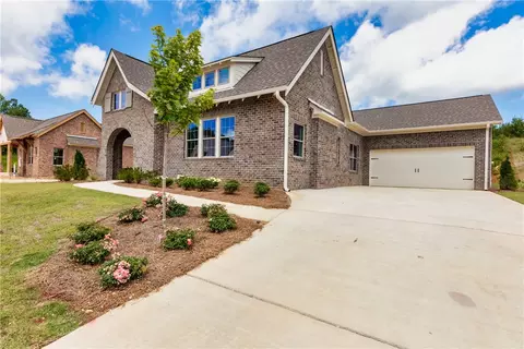 Exterior - 3 Burts Gap Loop, Auburn, AL 36830 photo 2 of 6