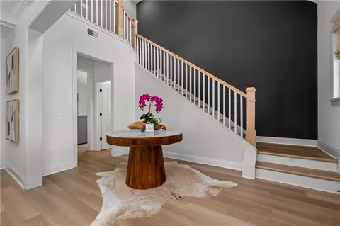 Entry Way - 6 Burts Gap Loop, Auburn, AL 36830 photo 2 of 10