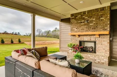 Exterior - 7 Burts Gap Loop, Auburn, AL 36830 photo 3 of 6