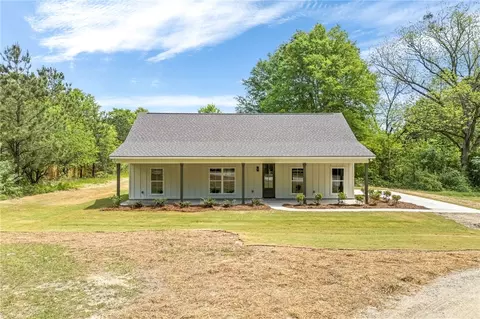 275 Lee Road 126, Salem, AL 36874