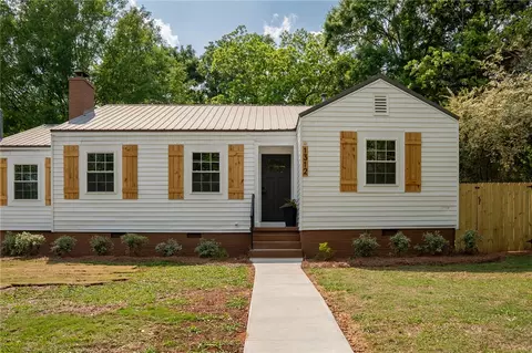 1312 Rocky Brook Rd, Opelika, AL 36801