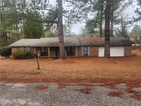 1202 Washington Rd, AL 36088