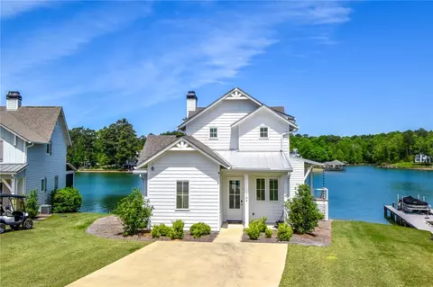 144 Oak Dr, Dadeville, AL 36853