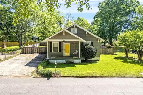309 24th St, Opelika, AL 36801