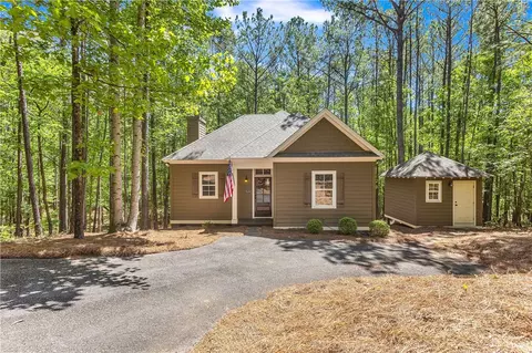 173 Village Cir, Dadeville, AL 36853