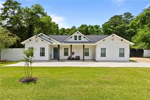 625 Howard St, Auburn, AL 36832