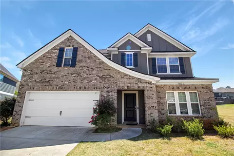1601 Lilah Ct, Auburn, AL 36830