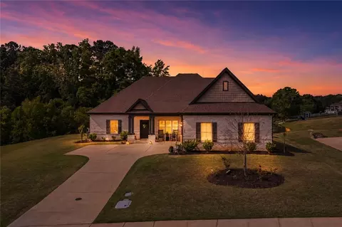 760 Owens Way, Opelika, AL 36804