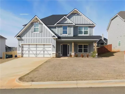 1804 Solamere Ct, Auburn, AL 36832