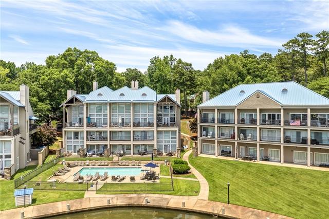 100 Harbor Pl #312, Dadeville, AL 36853