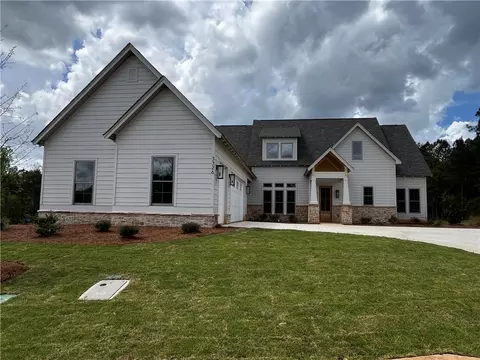 3326 Turkey Hill Cir, Opelika, AL 36801