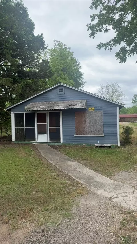 1929 SW 22nd St, Lanett, AL 36863