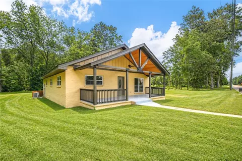 923 W Bridge St, Wetumpka, AL 36092