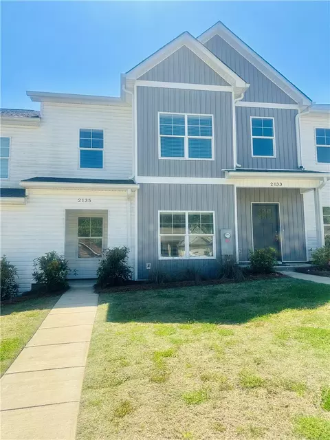 2133 Cobblestone Dr #7, Opelika, AL 36804