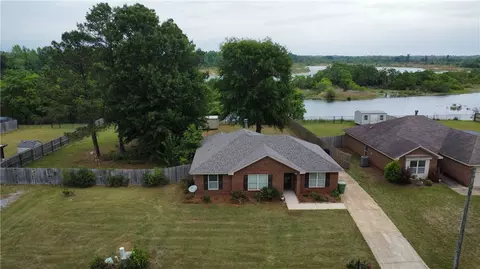 1300 Pondcypress Ave, Montgomery, AL 36117