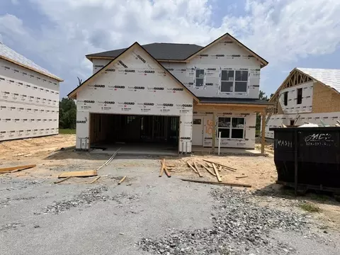 202 Black Oak Dr, Smiths Station, AL 36877