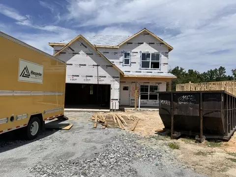202 Black Oak Dr, Smiths Station, AL 36877