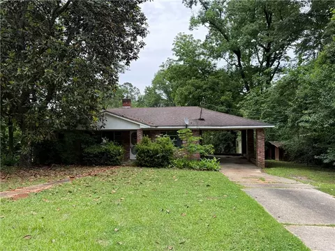 1669 Old Wrights Mill Rd, Auburn, AL 36830