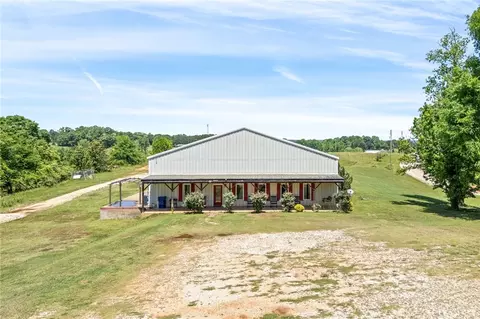 1049 County Road 539, Valley, AL 36854