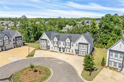 569 Waterpoint Way, Opelika, AL 36801