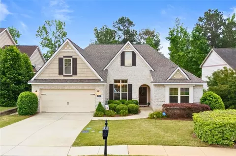 2039 Mohican Dr, Auburn, AL 36879