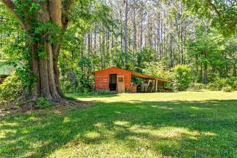 Exterior - 1612 33rd St, Valley, AL 36854 photo 3 of 4