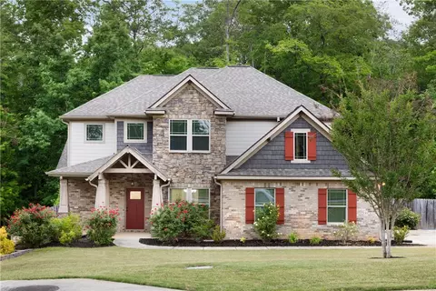 3303 Heatherbrook Dr, Opelika, AL 36801
