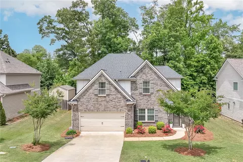 1608 Lilah Ct, Auburn, AL 36830
