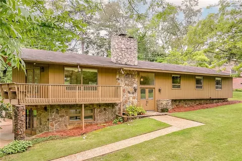 407 Etowah Ave, Opelika, AL 36801