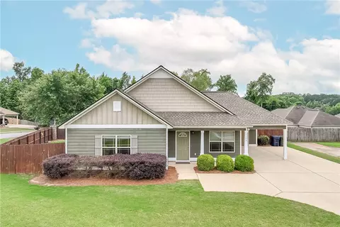 2469 Waterstone Cir, Auburn, AL 36832