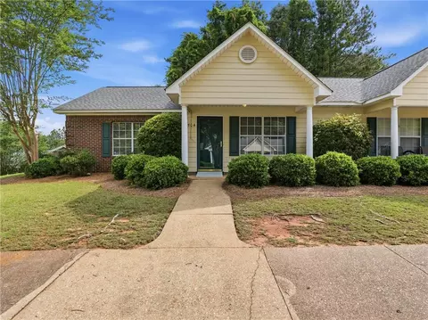 500 Waverly Pl #504, Opelika, AL 36801