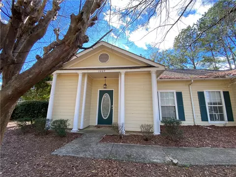 1009 Gentry Dr #1009, Auburn, AL 36830
