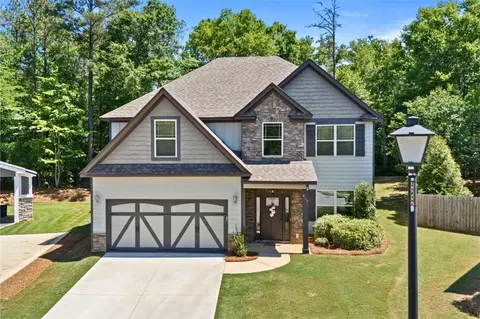 416 Lightness Dr, Auburn, AL 36832