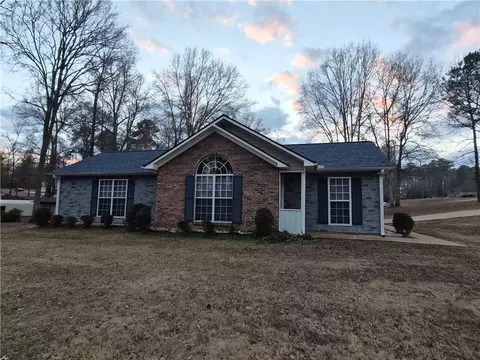 1310 County Road 455, Lanett, AL 36863