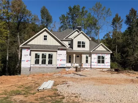 720 Ski Spray Pt, Opelika, AL 36804