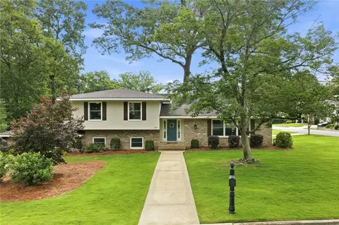 229 Kimberly Dr, Auburn, AL 36830