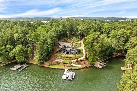 1329 N N Rdg, Alexander City, AL 35010