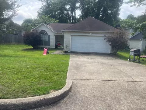 4251 Chestnut Ct, Auburn, AL 36801