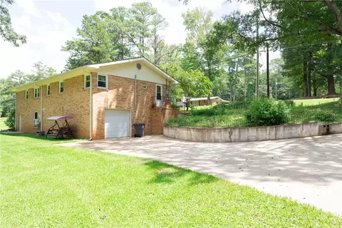 2503 14th Ave, Valley, AL 36854 photo 4