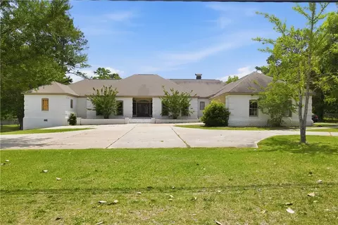 531 Gilmer Ave, Tallassee, AL 36078