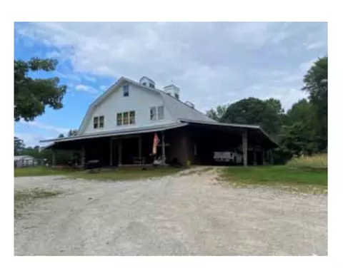 1601 Tanyard Rd, Lanett, AL 36863