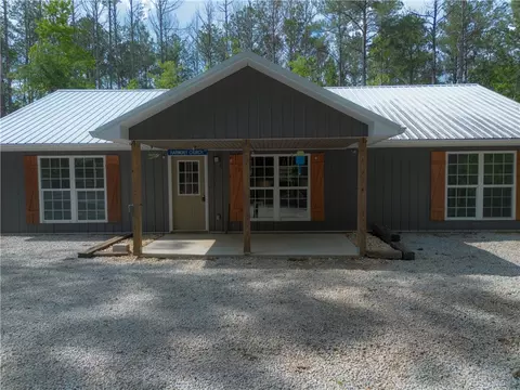 660 Crystal Cv, Wedowee, AL 36278